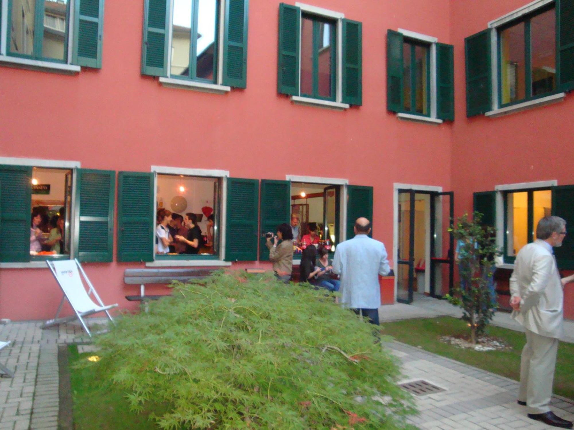 Central Hostel Bg بيرغامو المظهر الخارجي الصورة